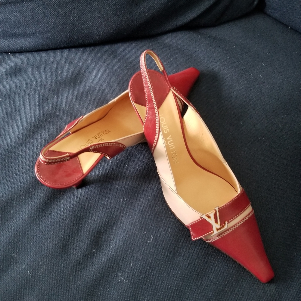 Louis Vuitton pumps NWOT - Picture 4 of 5